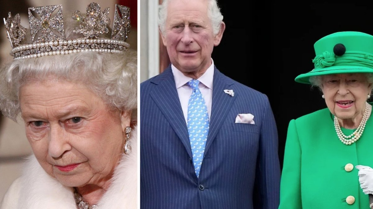 Drottning Elizabeth med sonen och tronföljaren prins Charles utanför Buckingham Palace i London i juni i år.